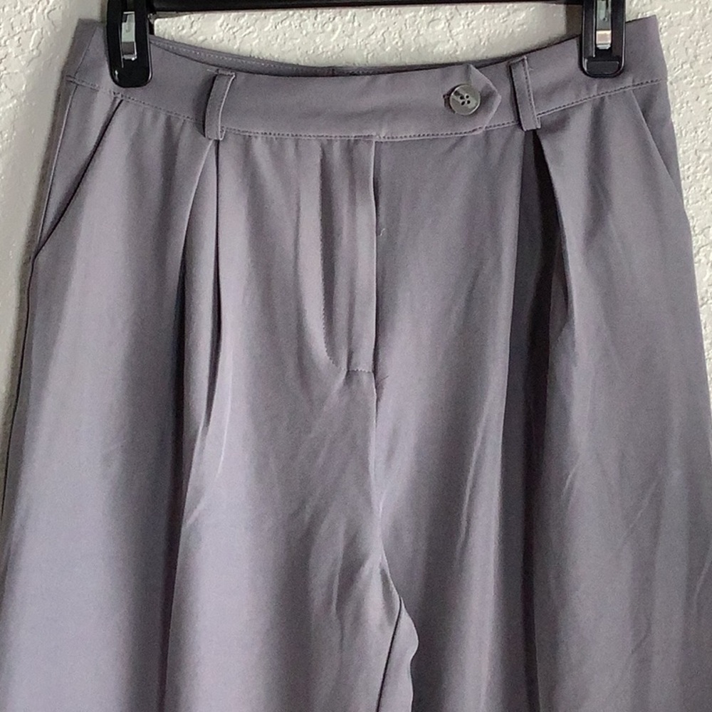 Contemporary Gray Wide-Leg High-Waisted Trousers - Picture 2 of 7